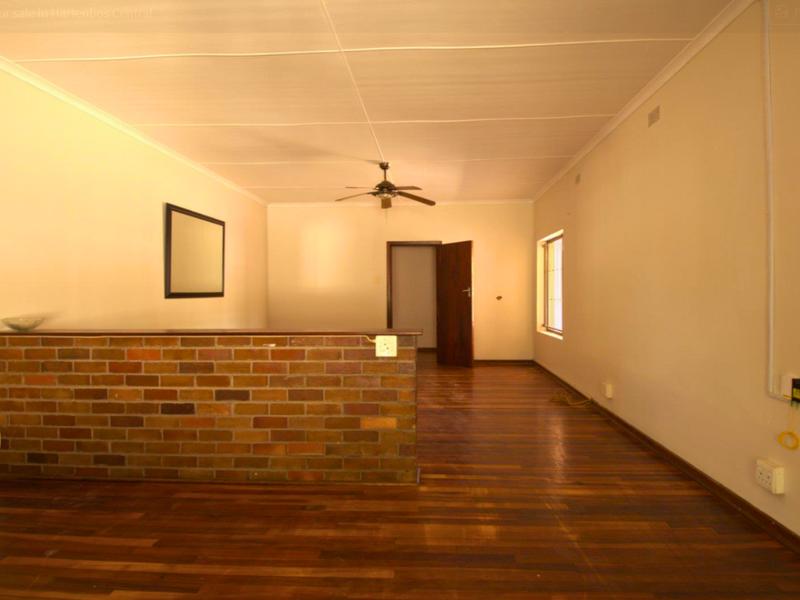 3 Bedroom Property for Sale in Hartenbos Central Western Cape